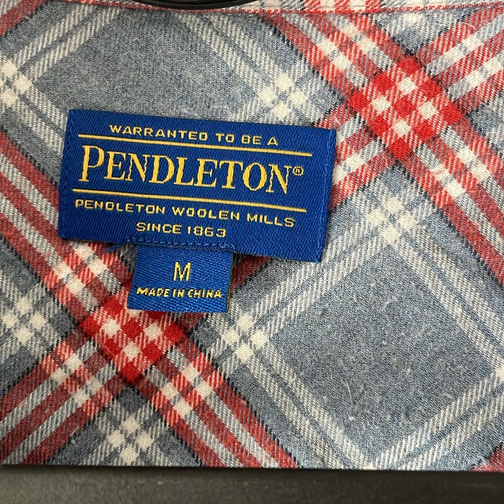 Euc Pendleton Button Down Flannel - image 2
